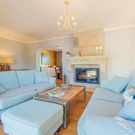 Villa Yoba Horse Farm - Charming 3-bedroom *