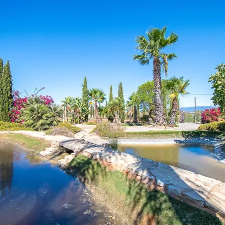 Villa Yoba Horse Farm - Charming 3-bedroom