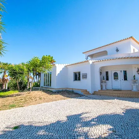 Villa Yoba Horse Farm - Charming 3-bedroom